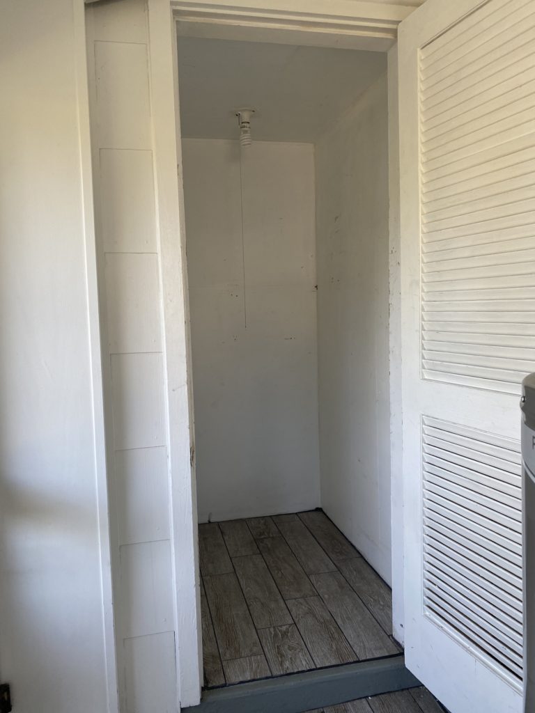 small closet makeover before and after