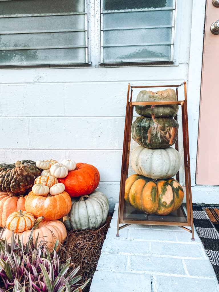10 Best House Warming Fall Gifts - Blushing Bungalow