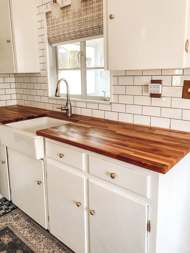 https://theblushingbungalow.com/wp-content/uploads/2021/10/how-to-maintain-butcher-block-countertops-naturally8-768x1024.jpg